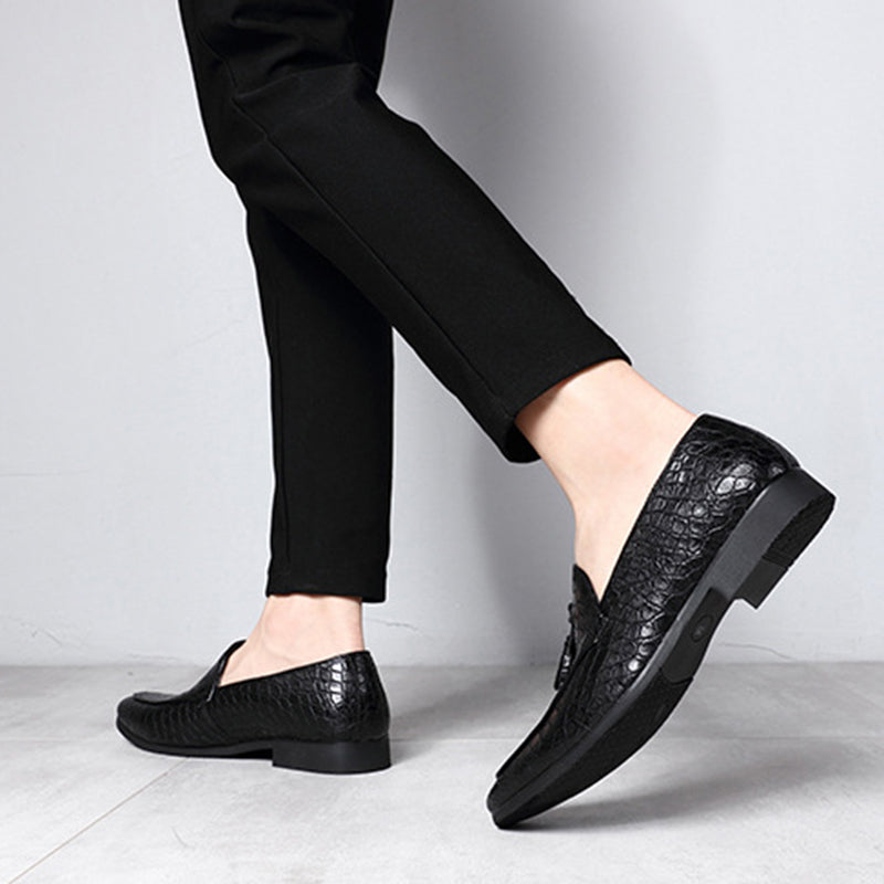 Embossed tassel loafers casual mens slip on loafers