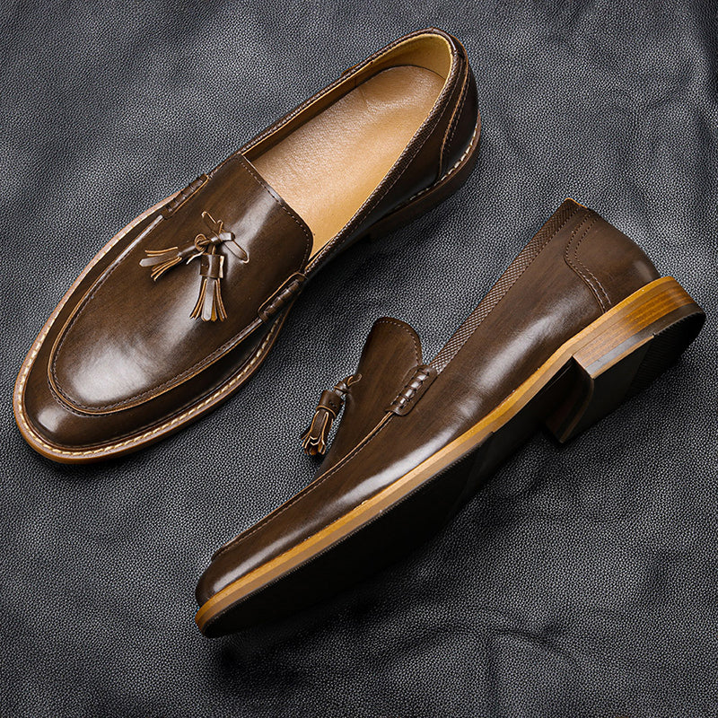 Business formal loafers wood grainy stylish slip on tassel loafers