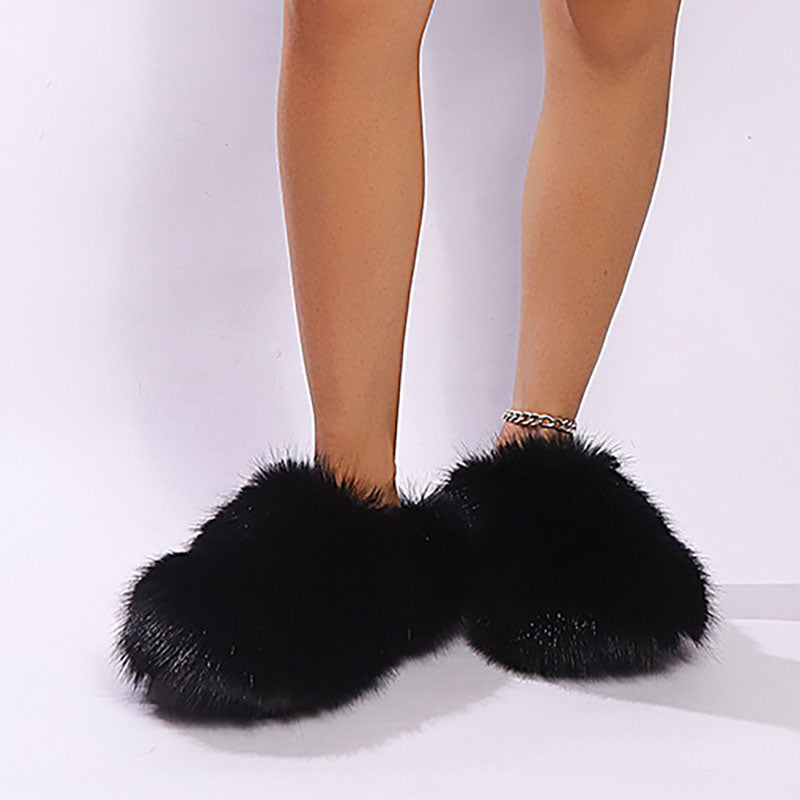 Women’s Closed-Toe Faux Fur Mule Slippers