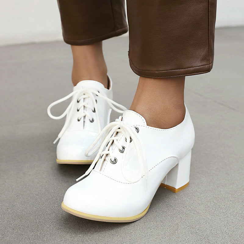 Elegant Chunky Heel Oxfords for Women – PU Patent Lace-Up Pumps for Prom & Parties