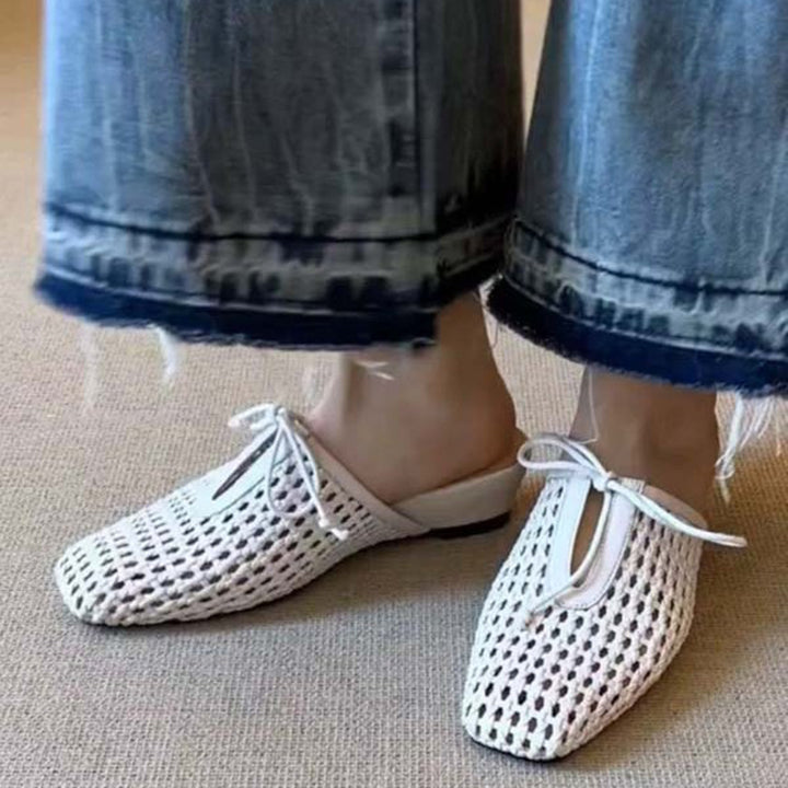 French chic woven low heels mules