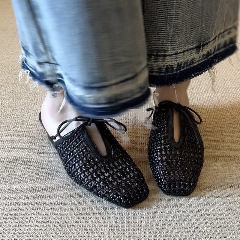black French chic woven low heels mules
