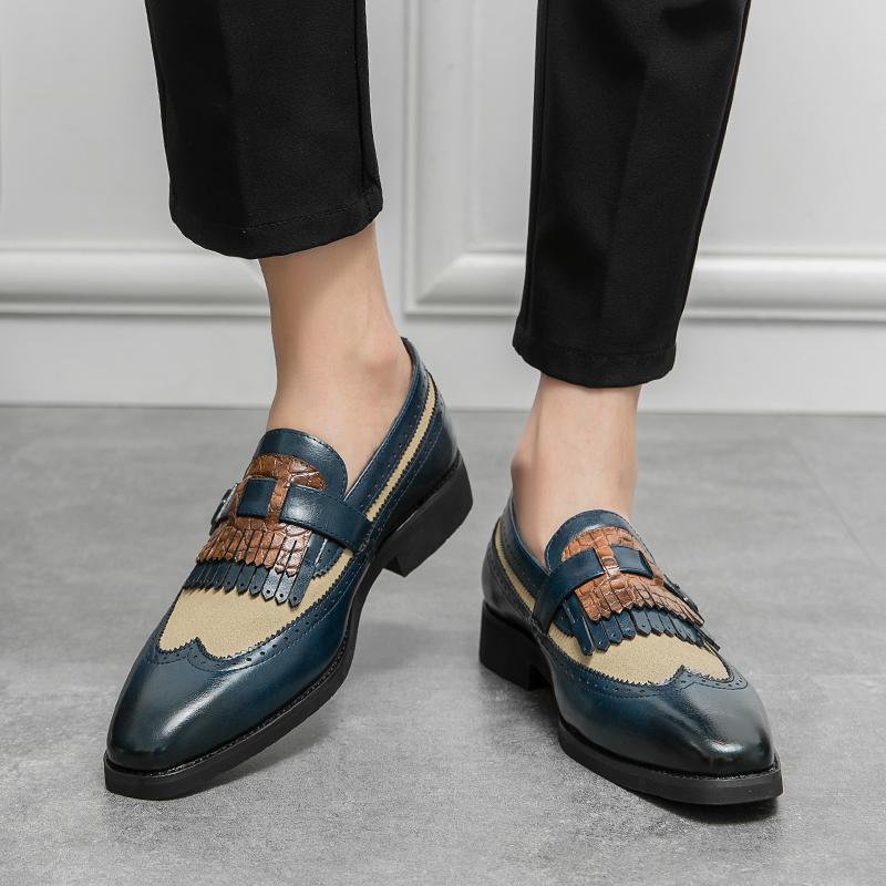 Men's 2 tones wingtips fringe loafers