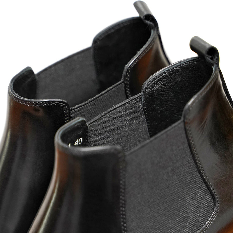 black Men's classic slip-on chelsea boots