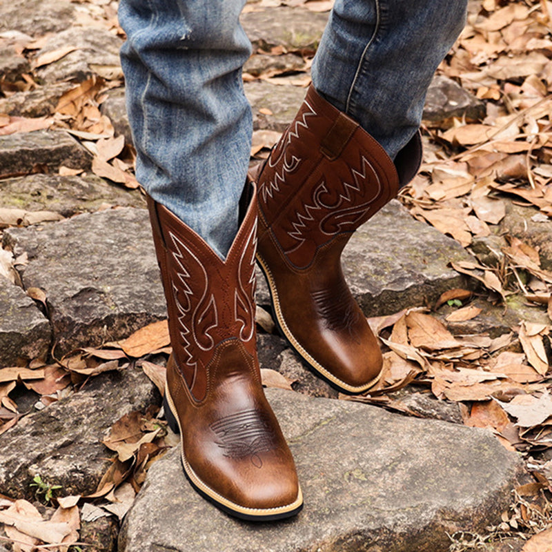 Men's embroidery v-cut cowboy boots