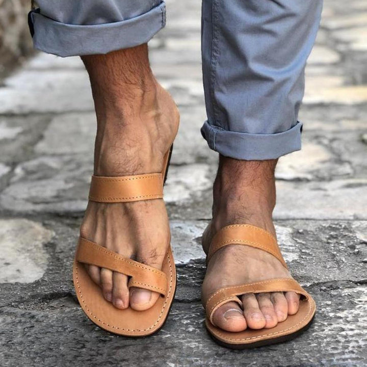 Men's toe ring 2 traps slides summer slip on sandals beach shoes