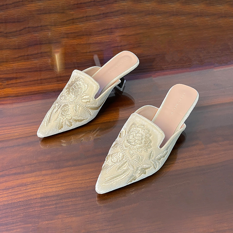 Vintage flower embroidery kitten heels mules