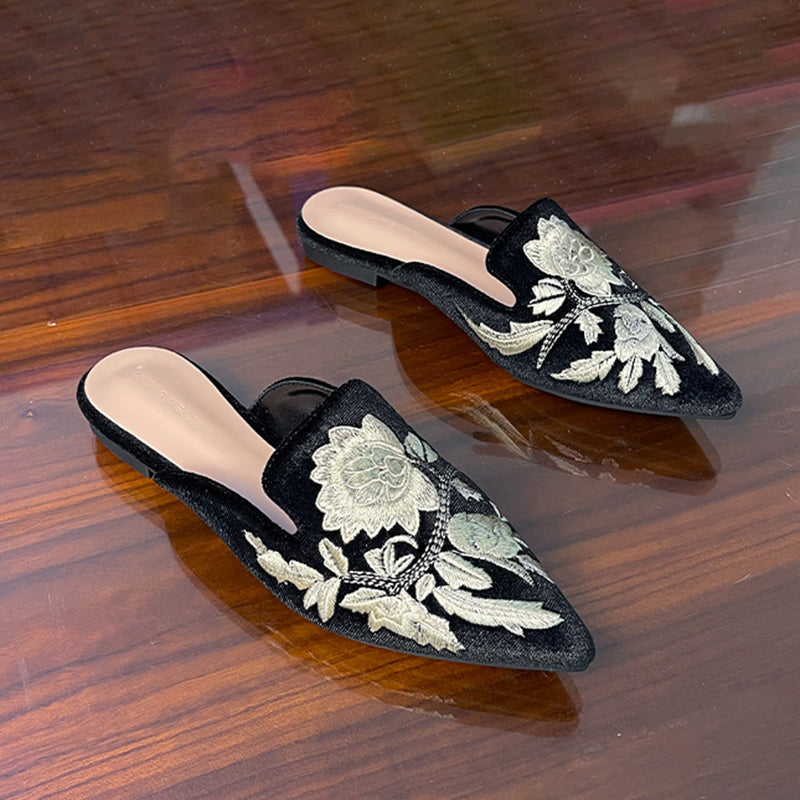 Vintage flower embroidery kitten heels mules