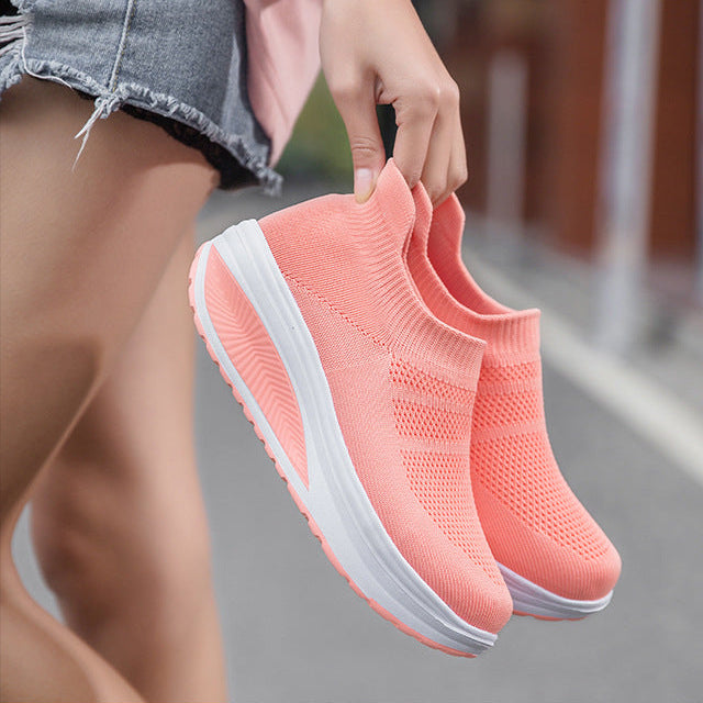 Women's summer mesh breathable lightweight slip on sneakers