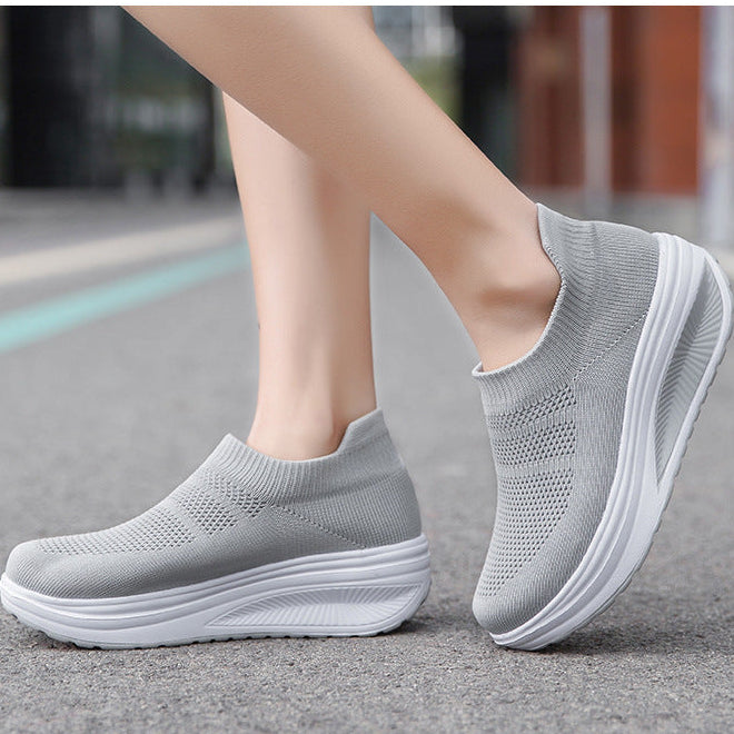 Women's summer mesh breathable lightweight slip on sneakers