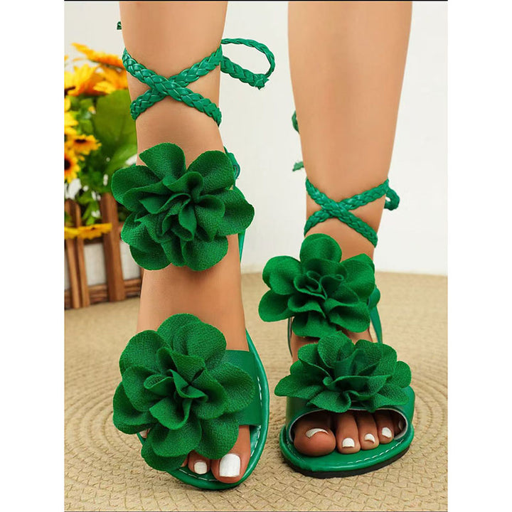 Women's cross strap lace-up sandals with 3D floral decor for beach, vacation