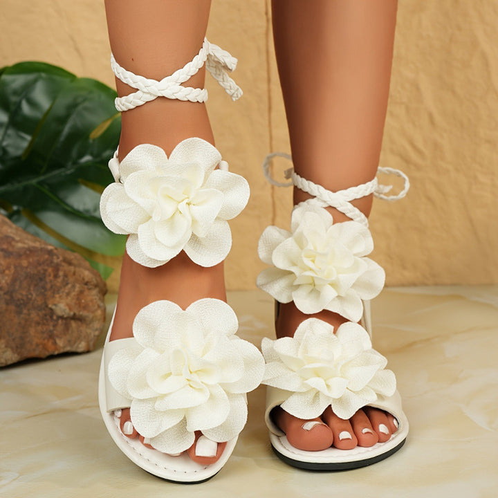 Women's cross strap lace-up sandals with 3D floral decor for beach, vacation