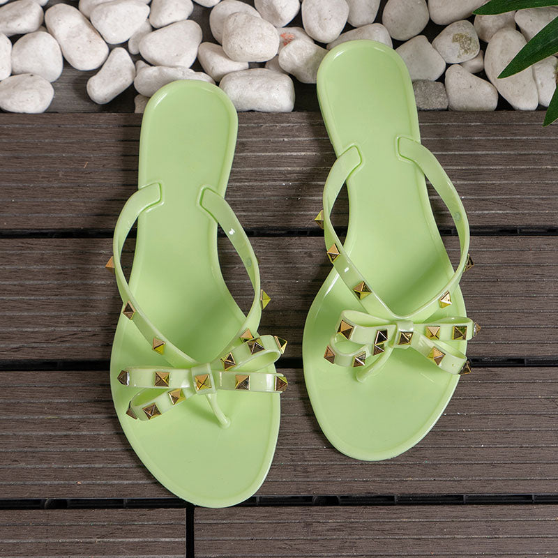 Trendy Studded Bowknot Jelly Flip Flops for Women - Eye-Catching Summer Slides for Beach & Casual Wear