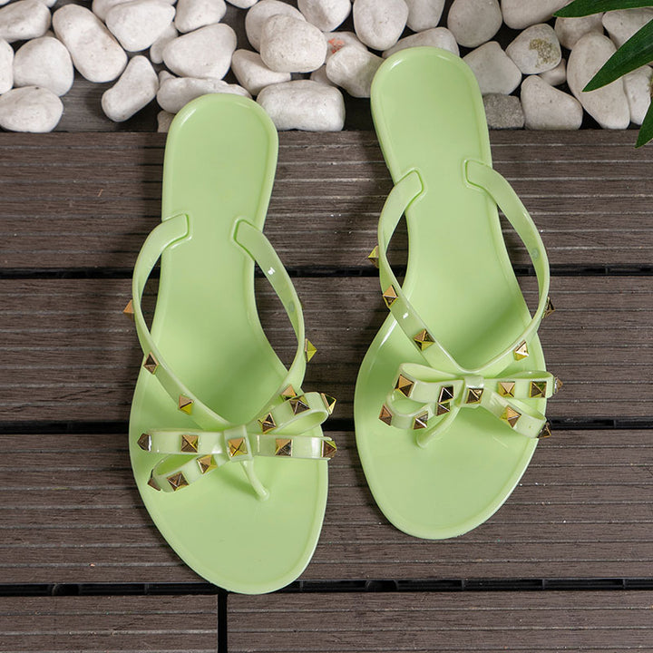 Trendy Studded Bowknot Jelly Flip Flops for Women - Eye-Catching Summer Slides for Beach & Casual Wear