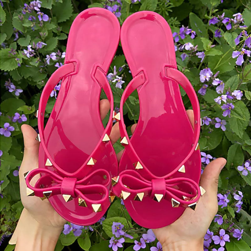 Trendy Studded Bowknot Jelly Flip Flops for Women - Eye-Catching Summer Slides for Beach & Casual Wear