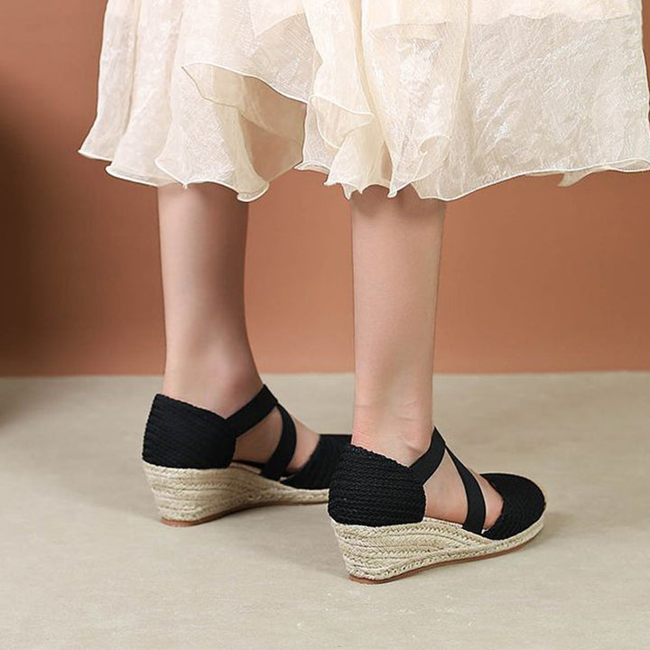 Trendy Woven Espadrille Wedges for Women – Braided Closed-Toe Comfort for Summer Outings