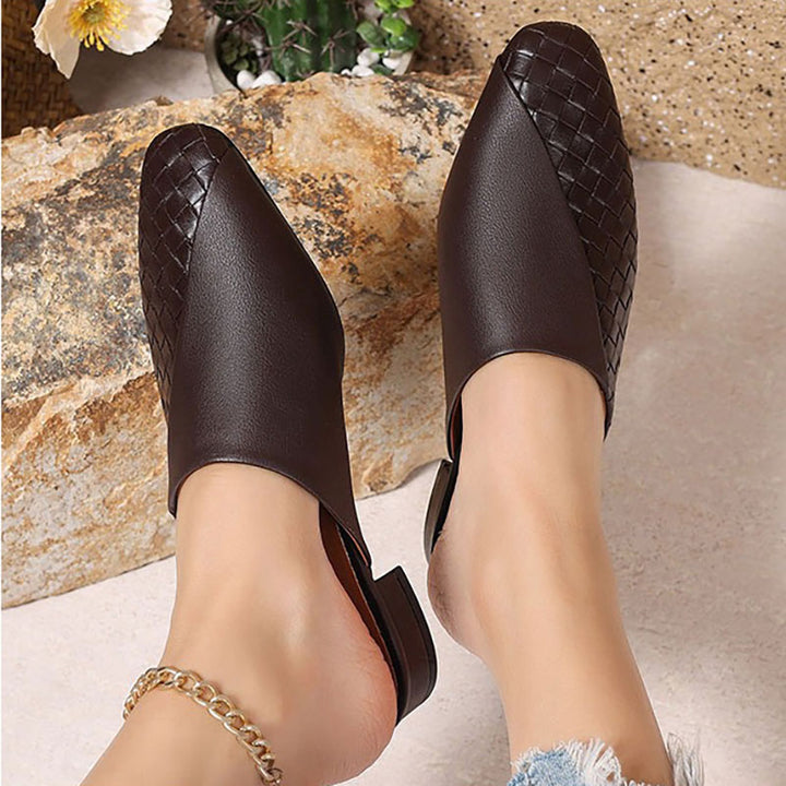 Elegant Woven Mule Sandals for Women - Chic Closed-Toe Slip-On Style for Summer Outings