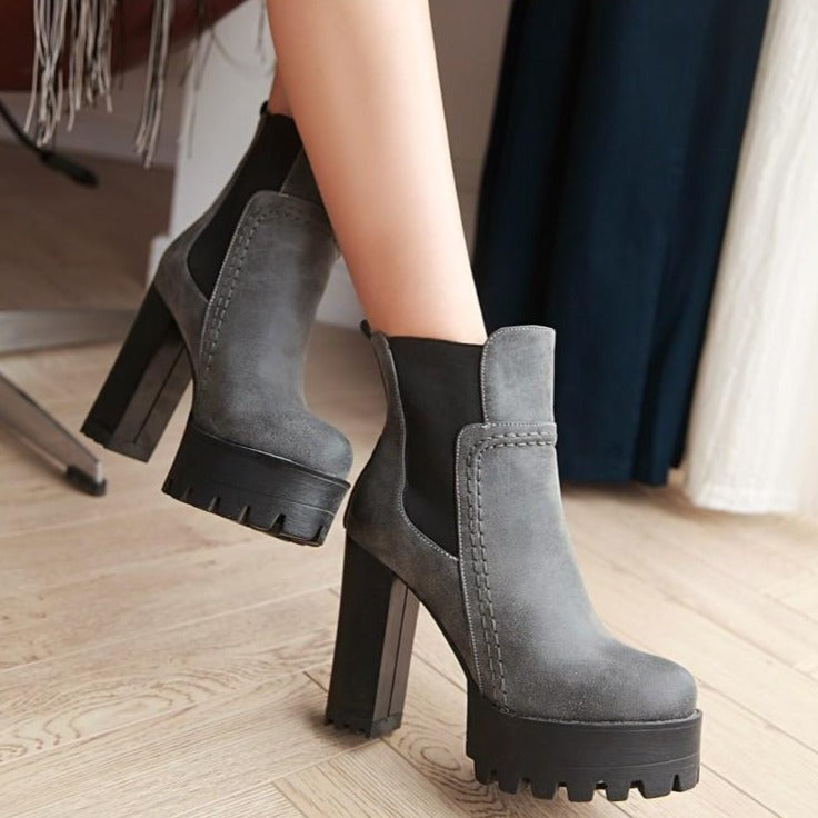 Women's high heeled platform chelsea boots