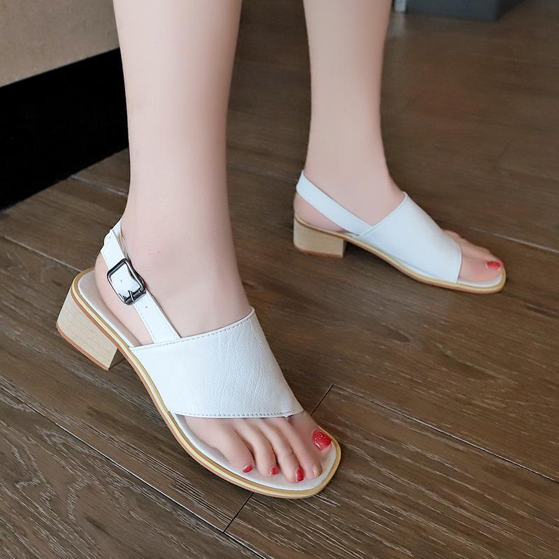 Women's clip toe chunky low heel slingback sandals with back buckle strap