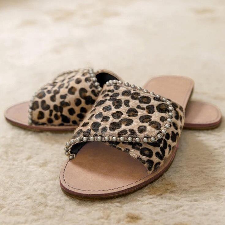 Women's flat leopard slides with arch support