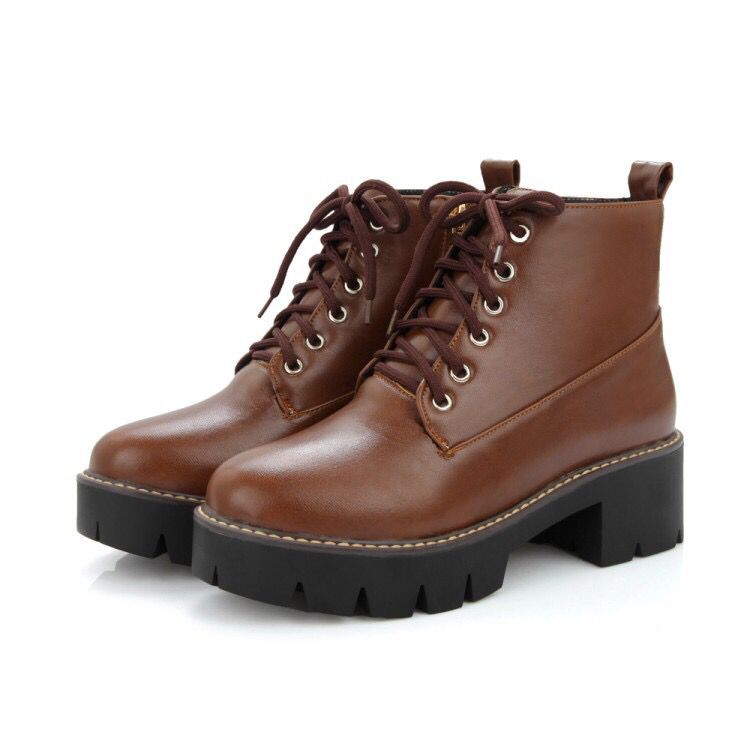 Women's chunky platform combat boots round toe lace-up booties