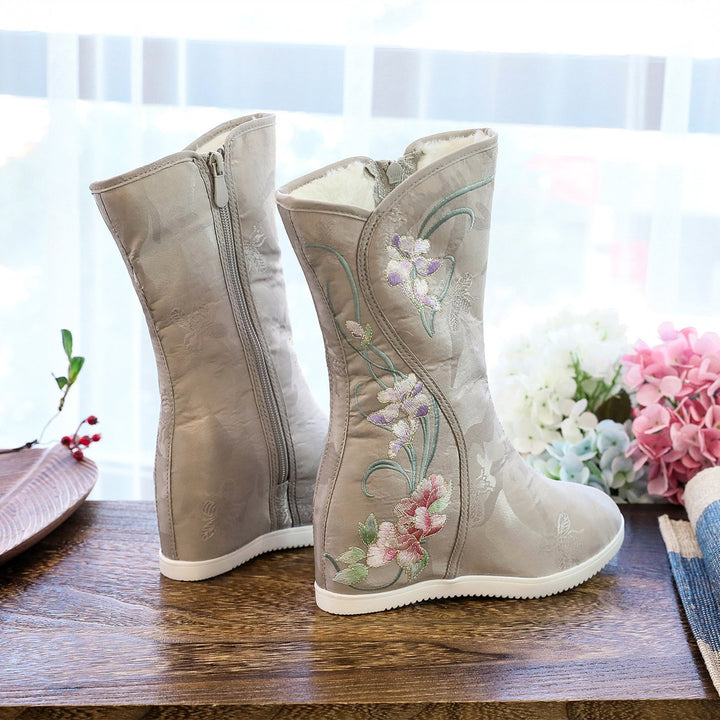 Retro flower embroidery plush lined mid calf boots | Inner wedge snow boots