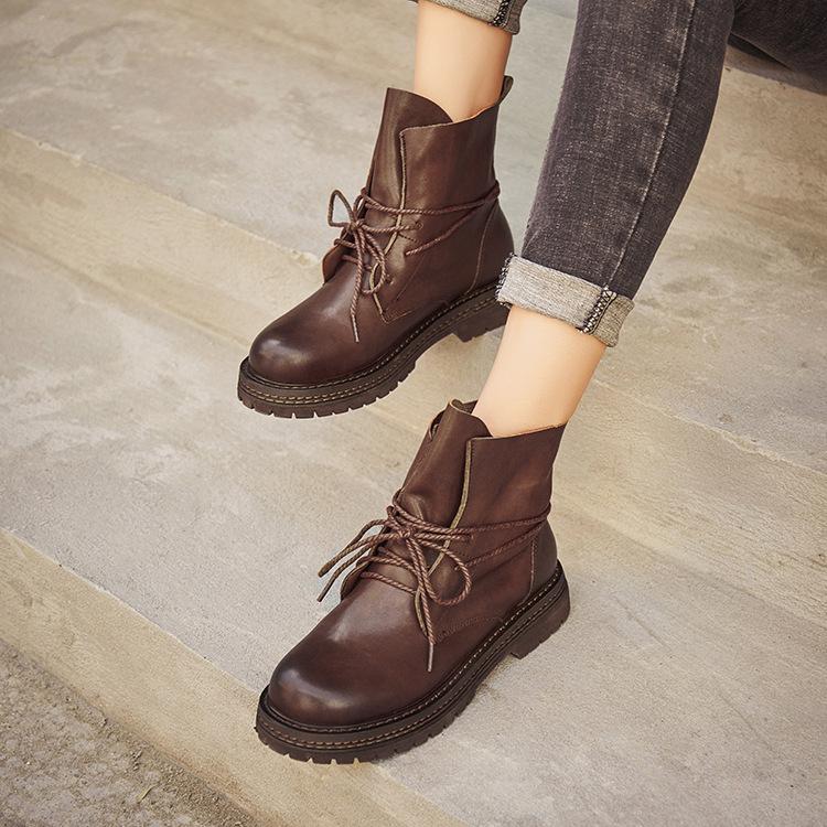 Women's soft leather retro lace-up booties