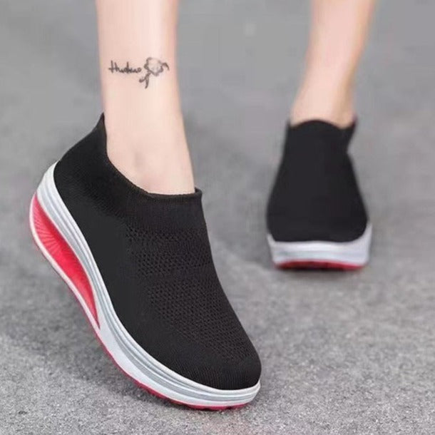 Flyknit breathable slip on sneakers summer casual tennis shoes for women