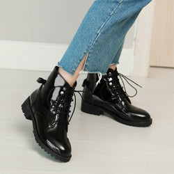 Front lace military combat boots for women