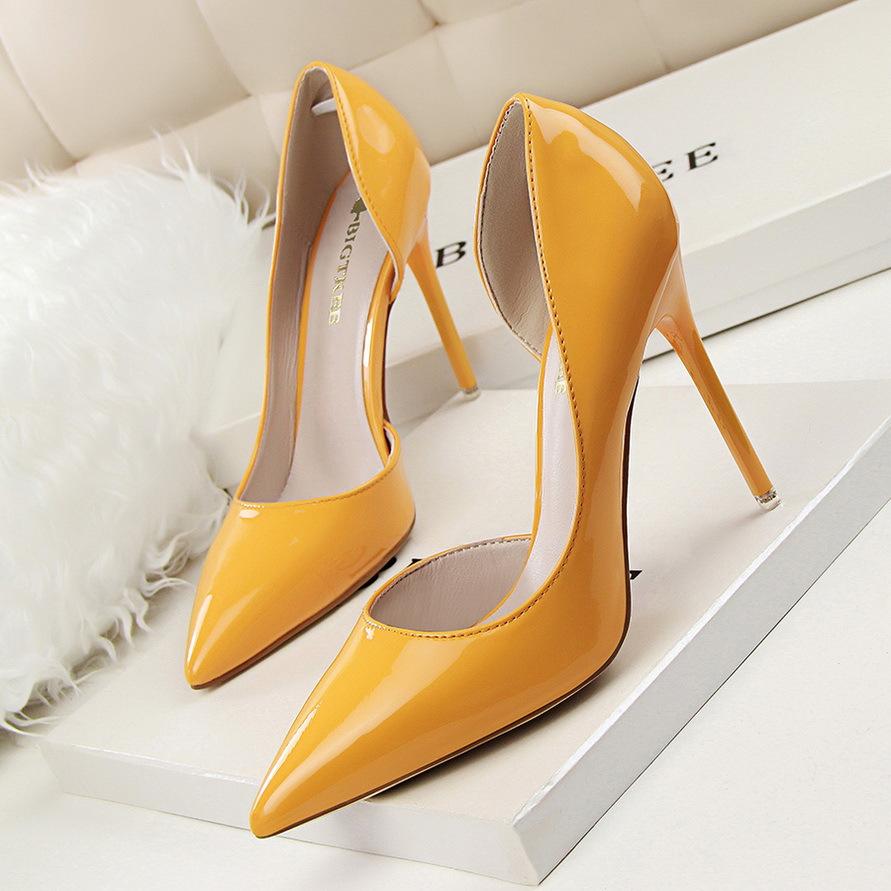 Women's solid high heels pointed closed toe stilettos