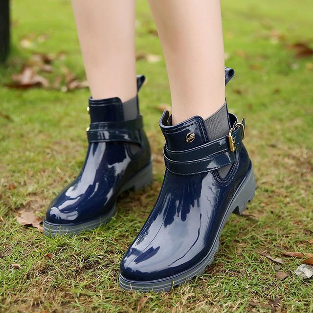 Women's fashion buckle strap short rain boots waterproof chealsea booties