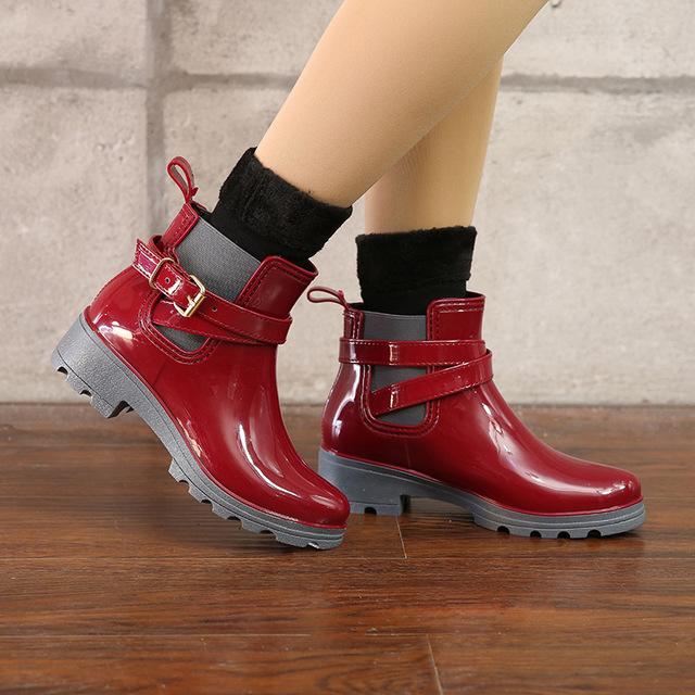 Women's fashion buckle strap short rain boots waterproof chealsea booties
