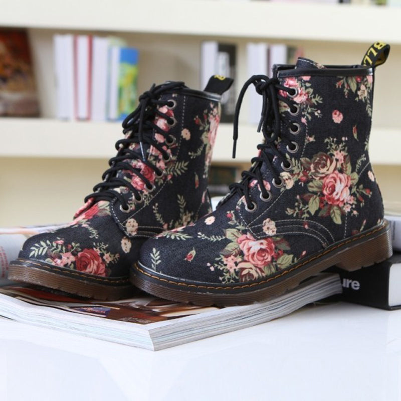 Women's fashion floral print lace-up boots