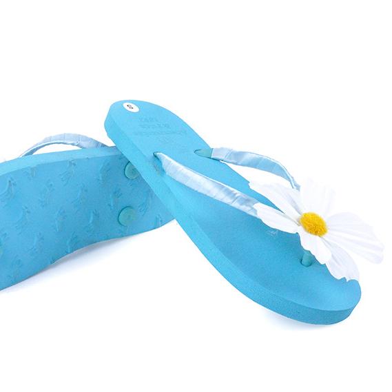 Women's clip toe white daisy flower beach sandals