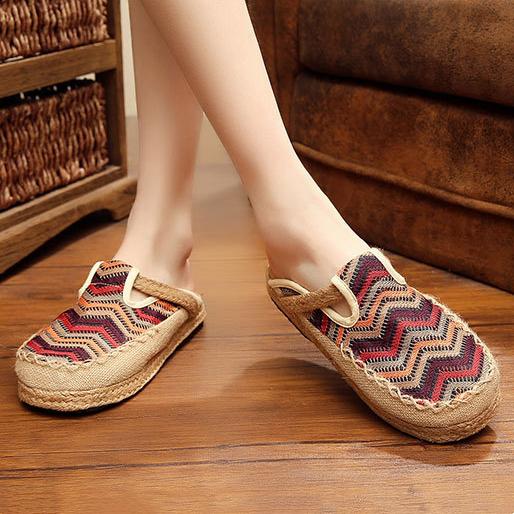Women's woven vintage ethnic embroidery closed toe slip on sandals