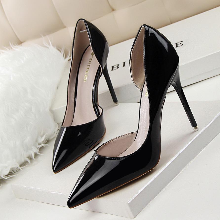 Women's solid high heels pointed closed toe stilettos