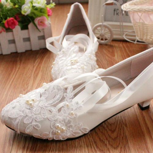 Women's white lace comfortabe wedding shoes