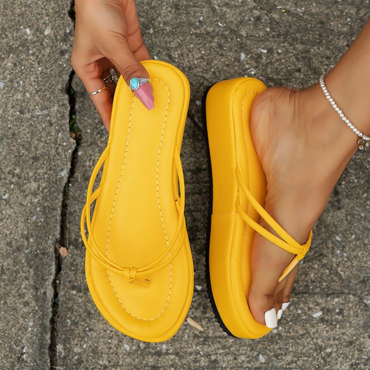 Chunky platform flip flips women slip on beach shoes