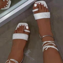 Women's flat ring toe lace up sandals cute beach sandals