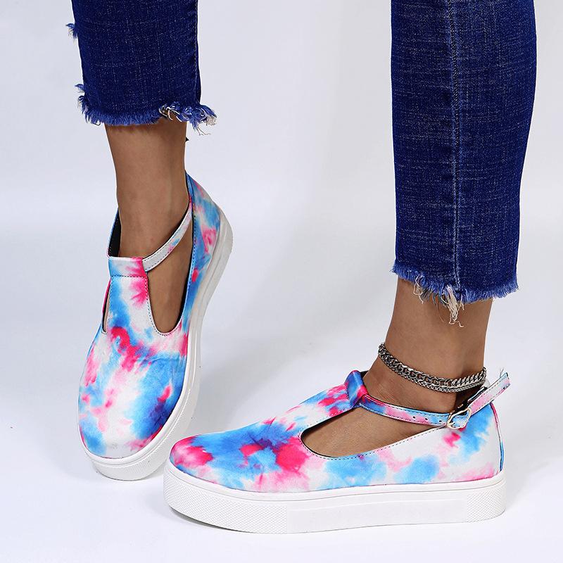 Women's canvas T-strap platform shoes with ankle stap