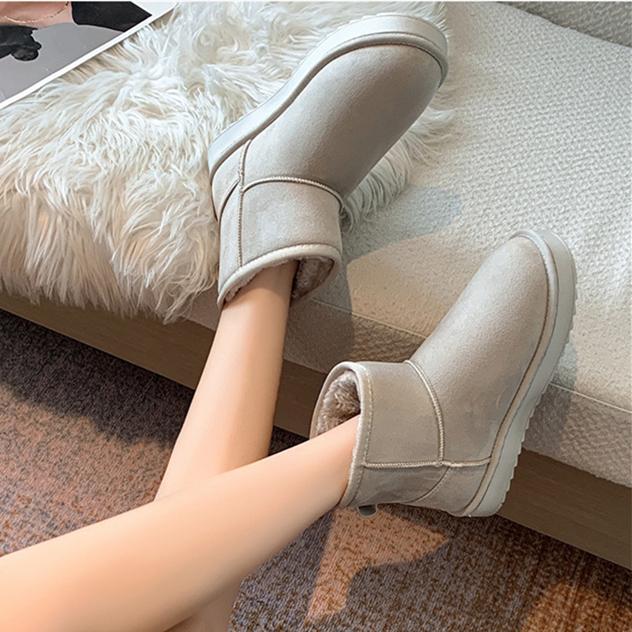 Women's thick plush lined warm snow booties