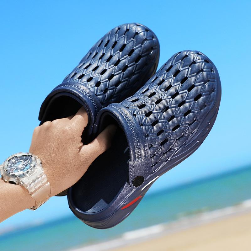 Men's hollow breathable closed toe beach sandals