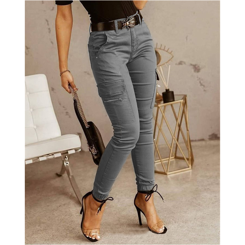 Women's skinny cargo pants with multi pockets