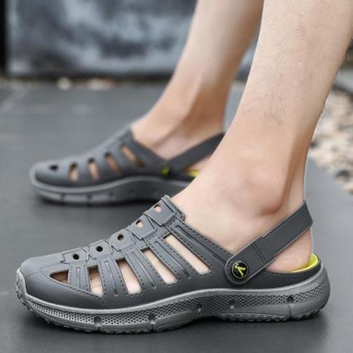 Men's fashion closed toe hollow water shoes