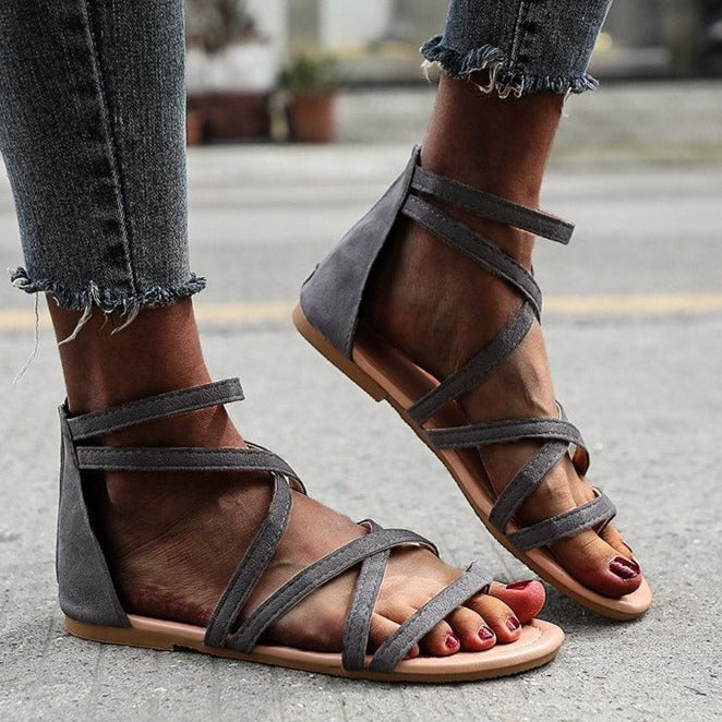 Women's flat criss cross strappy gladitor sandals | Summer rome style beach sandals