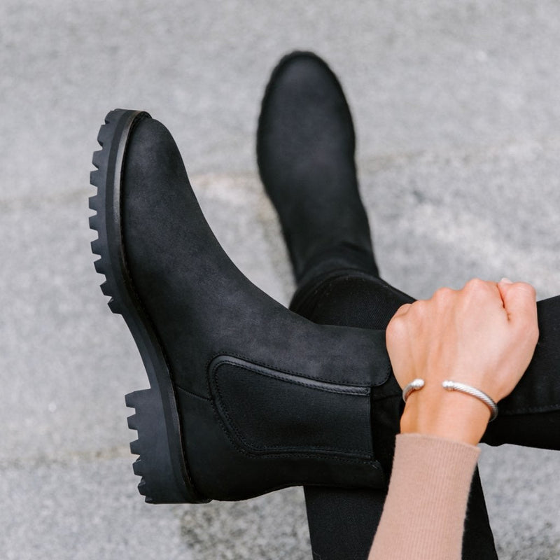 Women's slip on chelsea boots | Round toe flat martin boots