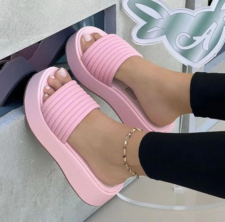Thick platform summer slippers peep toe slippers outdoors